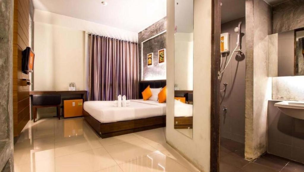 Hotel B2 Thippanate Boutique & Budget Chiang Mai